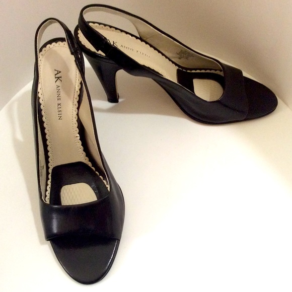 Anne Klein black leather upper slingback heels - Picture 3 of 5